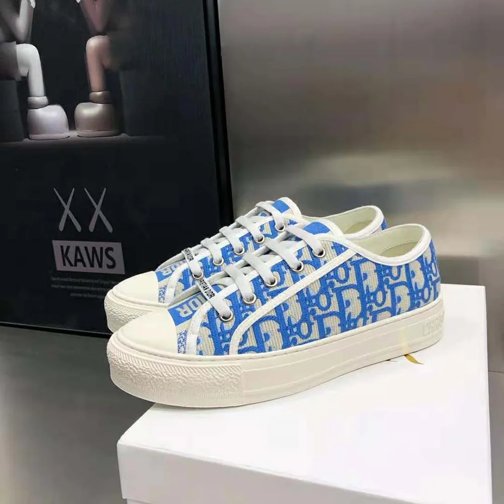 Dior Walk'N'Dior Sneaker Cornflower Blue Dior Oblique Embroidered Cotton for Women Dior Walk'N'Dior Sneaker Cornflower Blue Dior Oblique Embroidered Cotton for Women