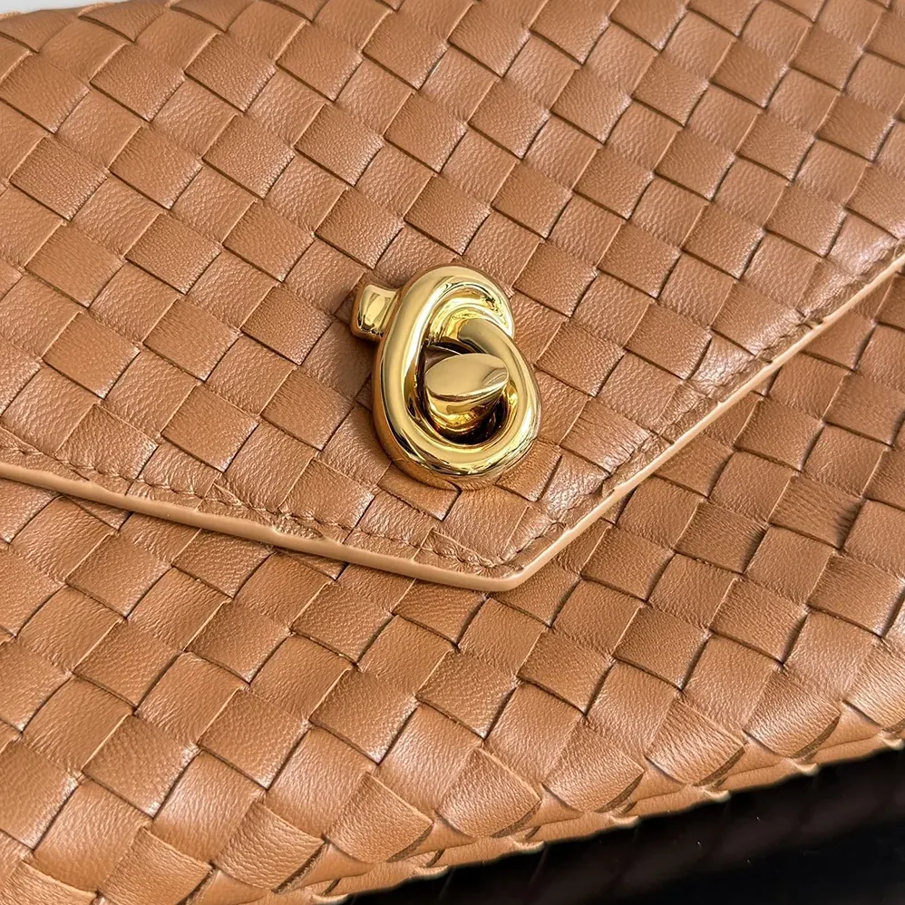 Bottega Veneta Knot Lock for Women in Brown
