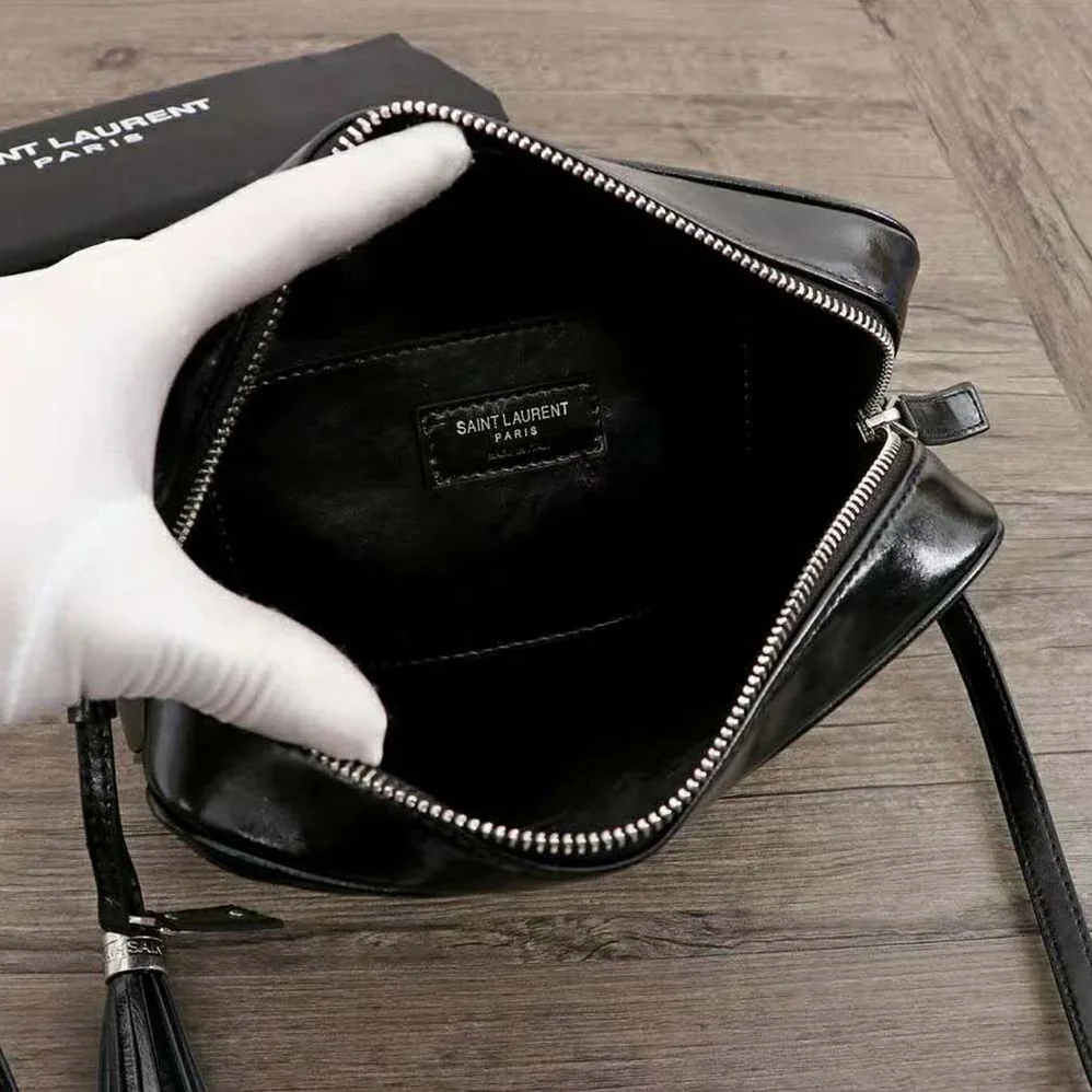 Saint Laurent YSL Lou Camera Bag Matelasse Leather for Women in Silver Saint Laurent YSL Lou Camera Bag Matelasse Leather for Women in Silver