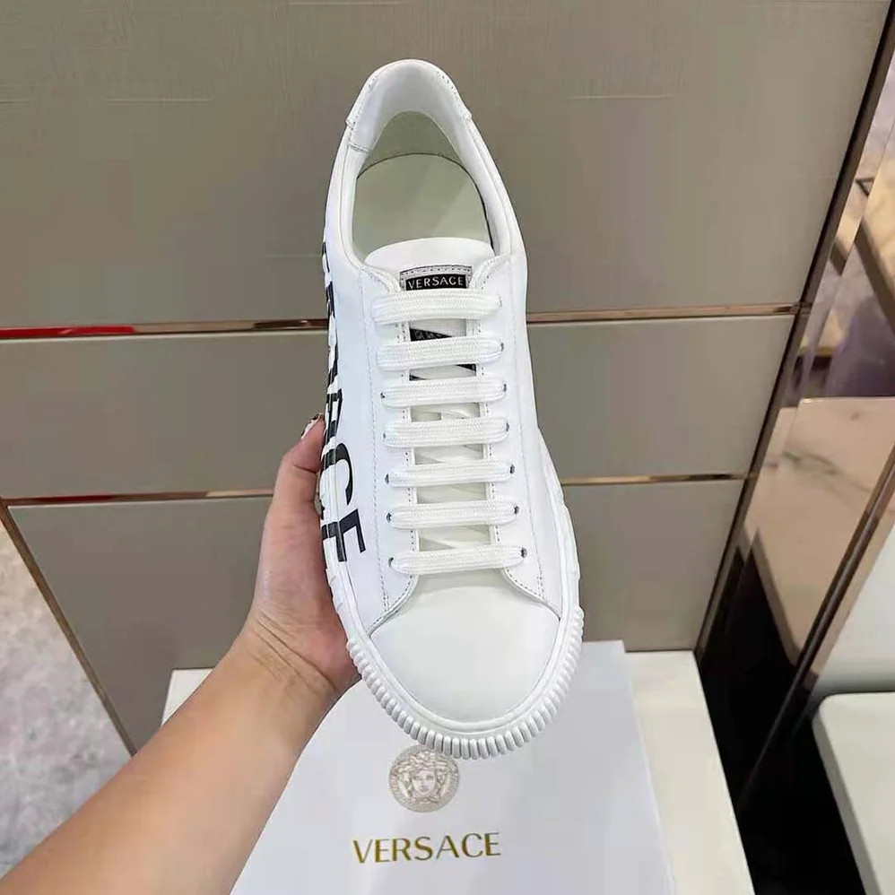 Versace Shoes Greca Logo Sneakers for Unisex in White Versace Shoes Greca Logo Sneakers for Unisex in White