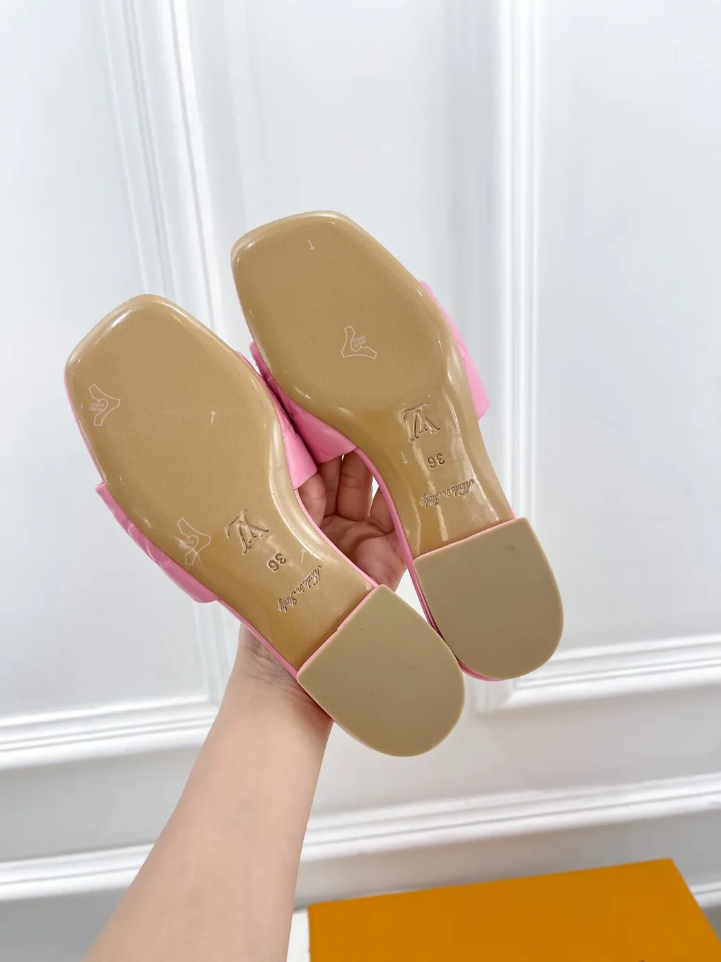 Louis Vuitton Revival Flat Mule Light Pink LV 1A9PA1 Louis Vuitton Revival Flat Mule Light Pink LV 1A9PA1