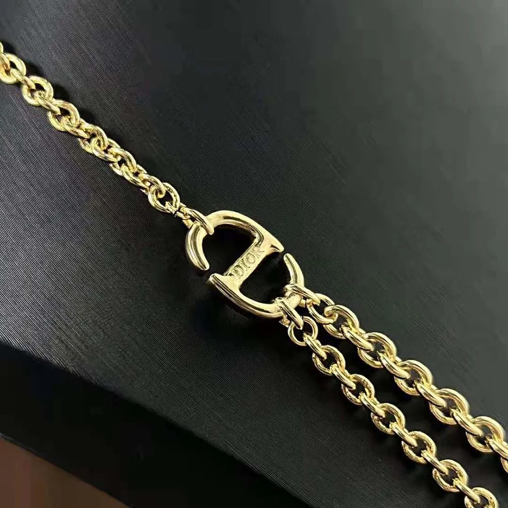 Dior 30 Montaigne Necklace Gold-Finish Metal and Sand Pink Lacquer for Women Dior 30 Montaigne Necklace Gold-Finish Metal and Sand Pink Lacquer for Women