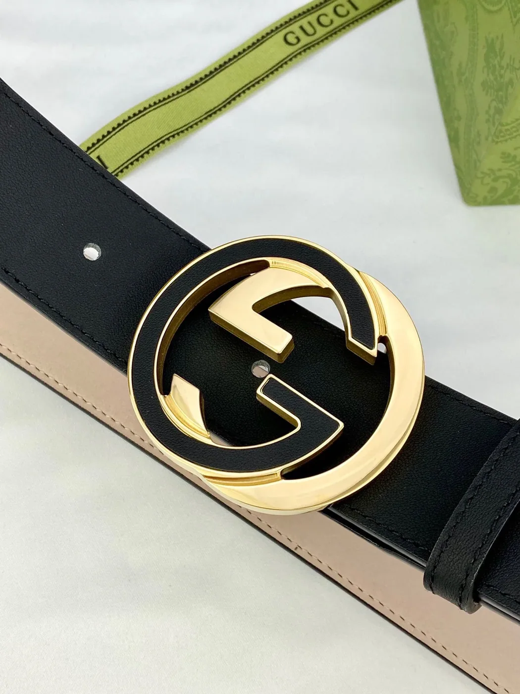 Gucci GG Supreme Belt With Interlocking G Buckle Beige/Ebony GG Supreme And Black Gucci GG Supreme Belt With Interlocking G Buckle Beige/Ebony GG Supreme And Black