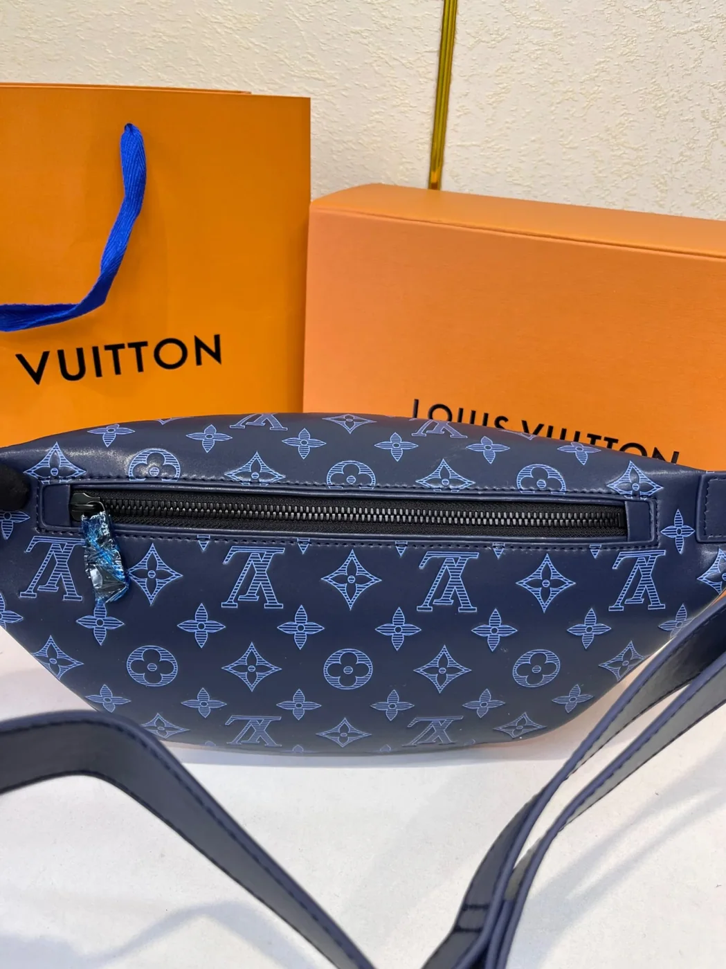 Louis Vuitton Discovery PM Bumbag in Navy Blue Black Hardware Louis Vuitton Discovery PM Bumbag in Navy Blue Black Hardware