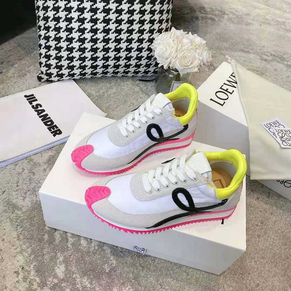 Loewe Flow Runner in Nylon and Suede for Women in Pink Loewe Flow Runner in Nylon and Suede for Women in Pink