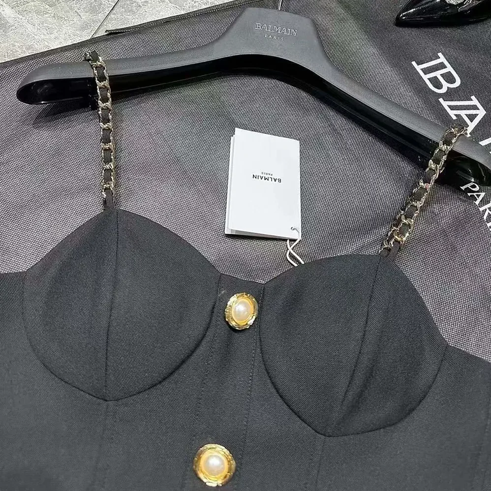 Balmain Top Mit Kettenriemen for Women in Black