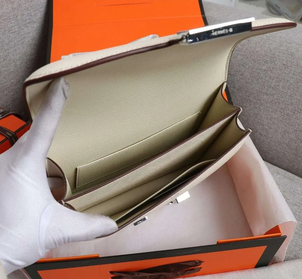 Hermes Constance Handbag Off White /