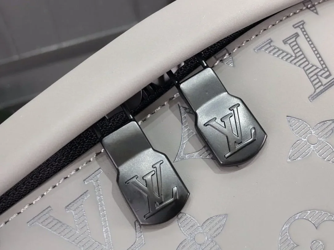 Louis Vuitton Discovery Bumbag in Grey Black Hardware Louis Vuitton Discovery Bumbag in Grey Black Hardware