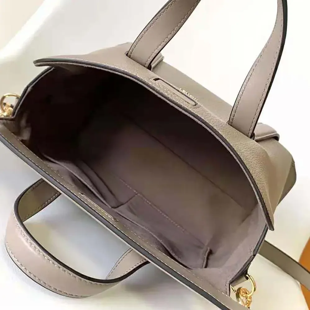 Fendi Boston 365 Dove Gray Leather Bag for Women Fendi Boston 365 Dove Gray Leather Bag for Women