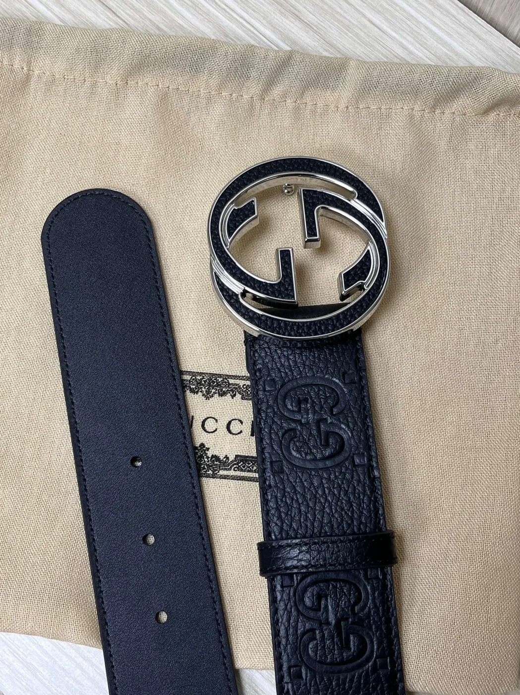 Gucci GG Marmont Circle Buckle Belt Black Leather With Silver Trim