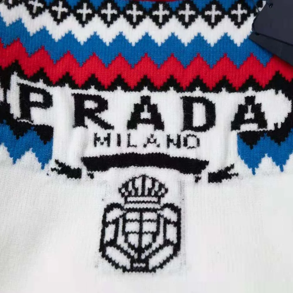 Prada Cashmere Crew for Women in Neck Sweater Prada Cashmere Crew for Women in Neck Sweater