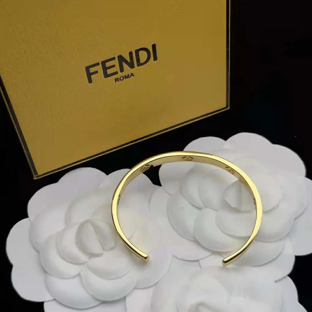 Fendi O'Lock Bracelet Gold for Women in colored