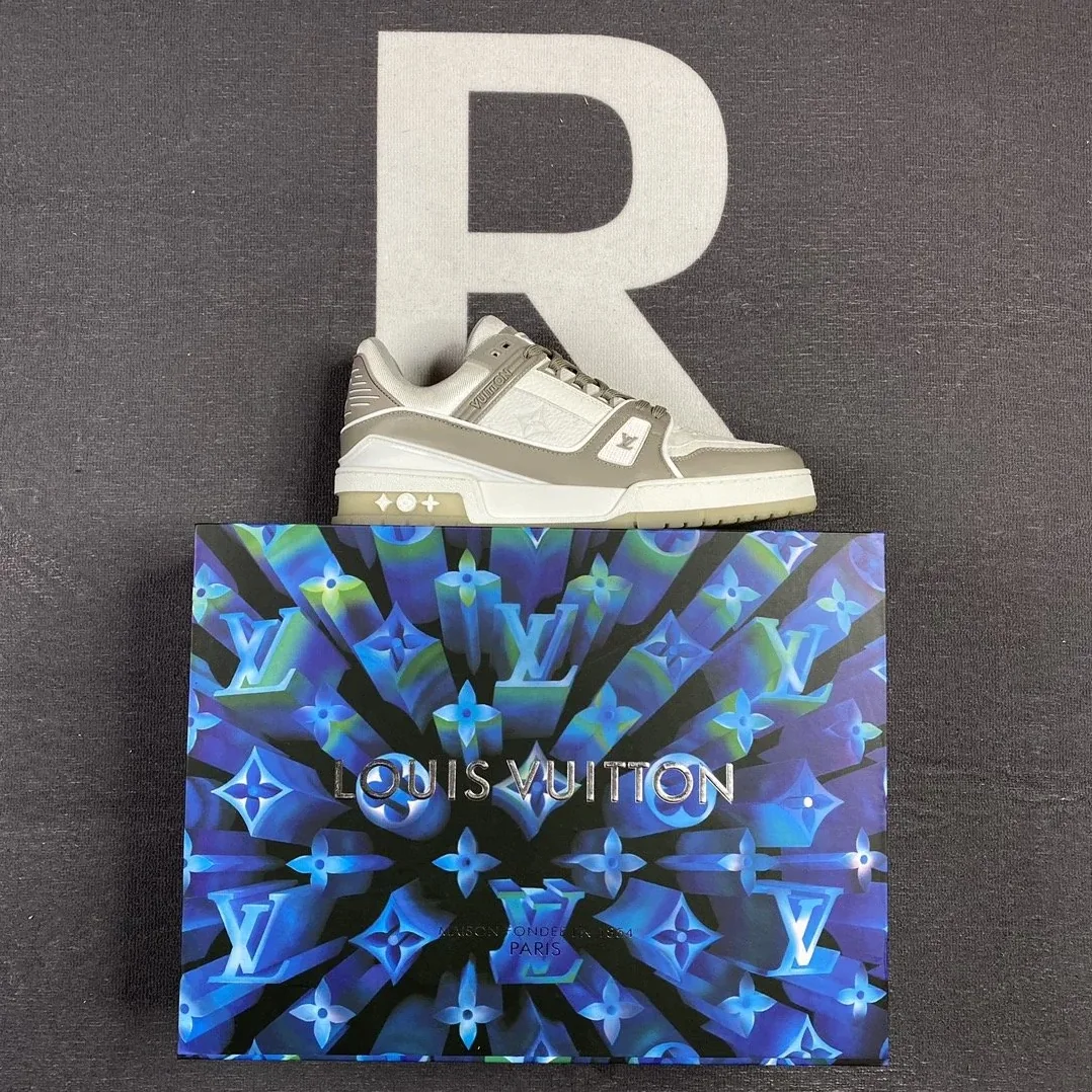 Louis Vuitton Trainer Sneaker Rubber Monogram Grey Virgil Abloh LV 1A9VOS Louis Vuitton Trainer Sneaker Rubber Monogram Grey Virgil Abloh LV 1A9VOS