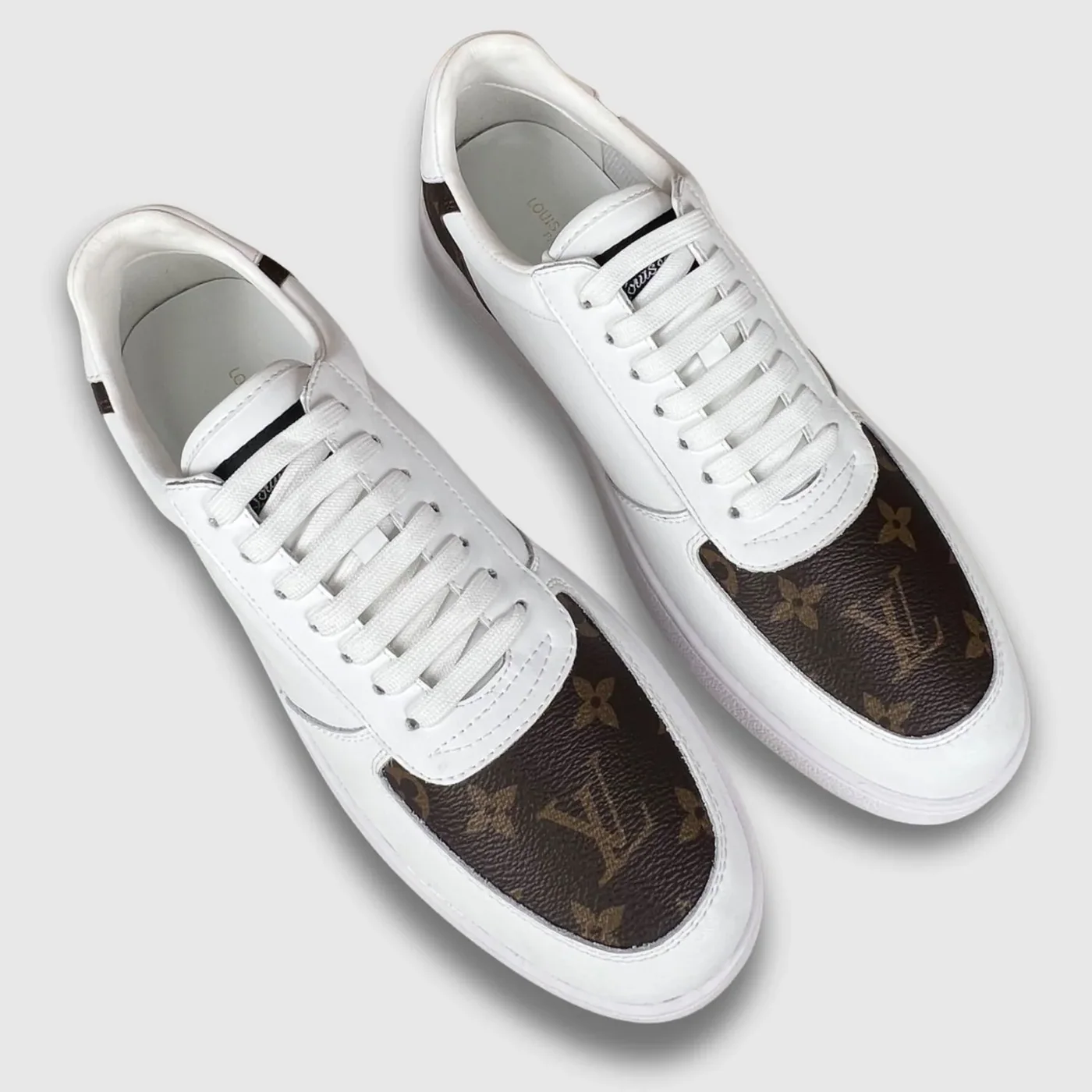Louis Vuitton Rivoli Sneaker Brown And White