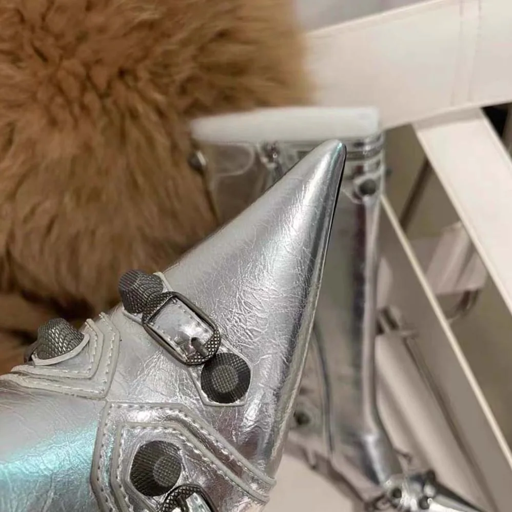 Balenciaga Cagole 90mm Boot in Silver Mmetallized Arena Lambskin for Women Balenciaga Cagole 90mm Boot in Silver Mmetallized Arena Lambskin for Women