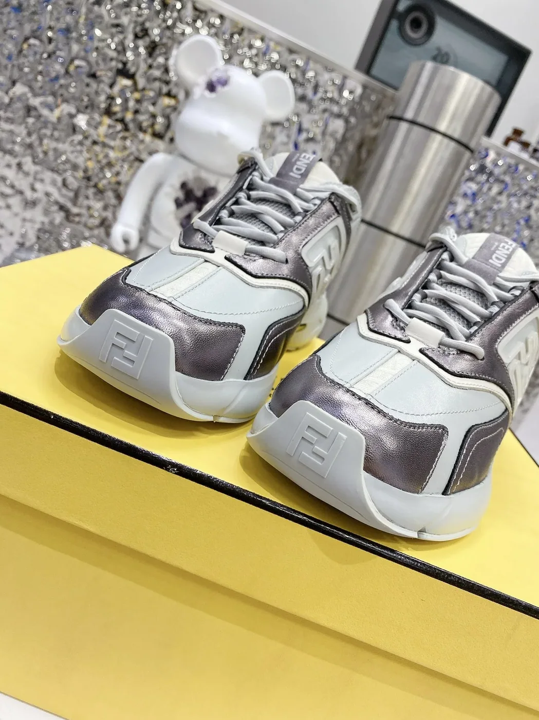 Fendi FD Fendi Faster Low-Tops Sneakers Grey 7E1555AKX4F1ICJ Fendi FD Fendi Faster Low-Tops Sneakers Grey 7E1555AKX4F1ICJ