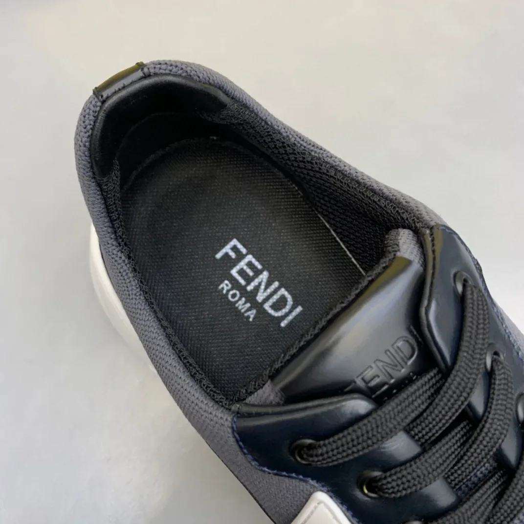 Fendi Force Low Tops Sneakers Grey