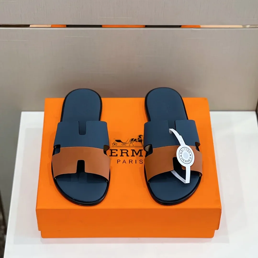 Hermes Izmir Sandals Dark Blue in Brown