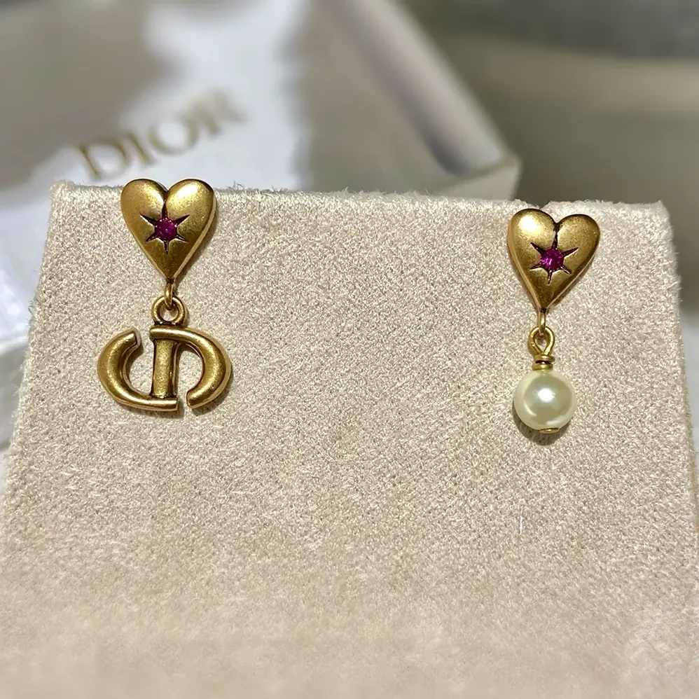 Dior Lucky Charms Earrings Antique Gold for Women in Finish Metal