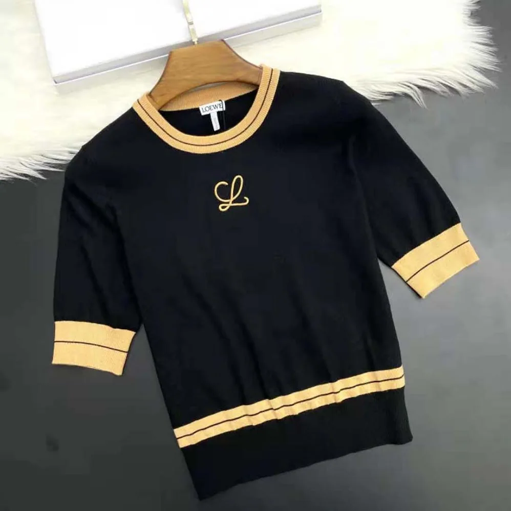 Loewe Cropped Sweater in Wool for Women in Black Loewe Cropped Sweater in Wool for Women in Black