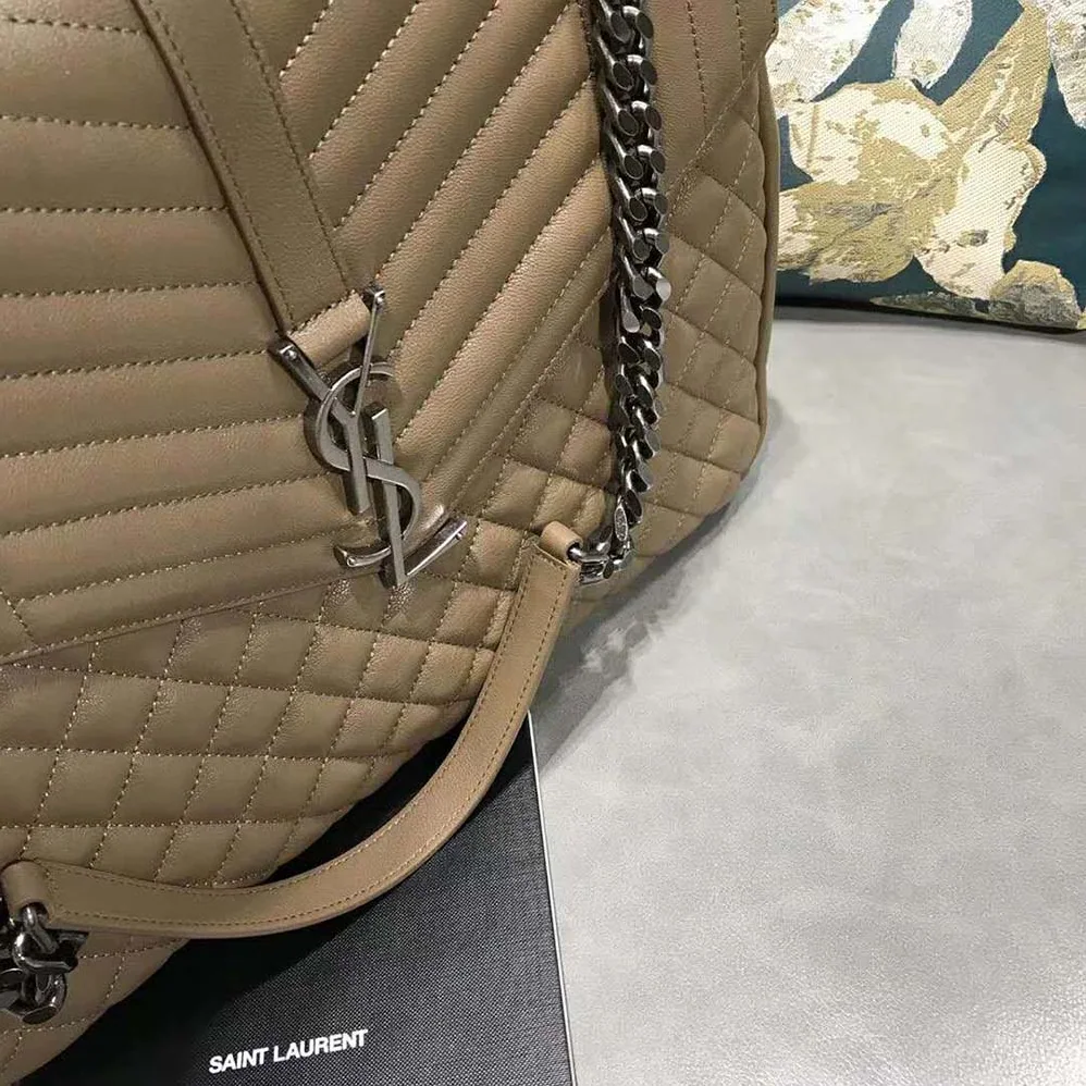 Saint Laurent YSL Large Envelope Mixed Grain De Poudre Matelasse Saint Laurent YSL Large Envelope Mixed Grain De Poudre Matelasse