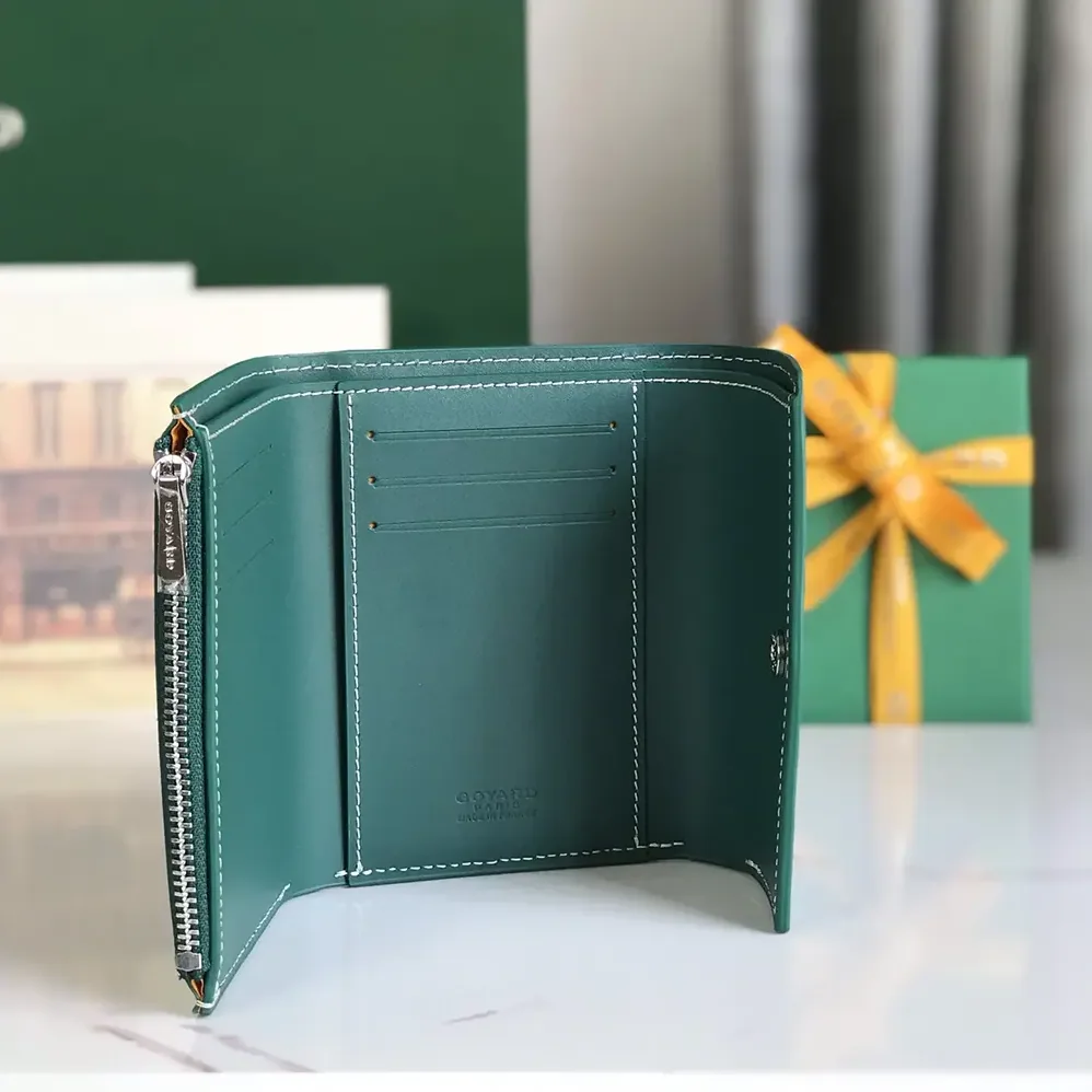 Goyard Saint Gabrie Wallet for Unisex in Green Goyard Saint Gabrie Wallet for Unisex in Green