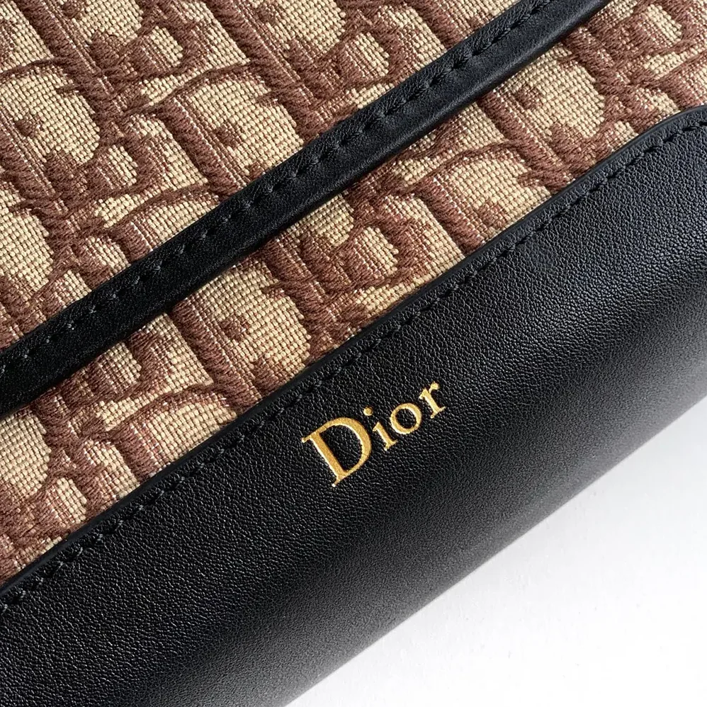 Dior Mini Dior Jett Messenger Bag with Flap Brown Dior Oblique Jacquard for Men Dior Mini Dior Jett Messenger Bag with Flap Brown Dior Oblique Jacquard for Men