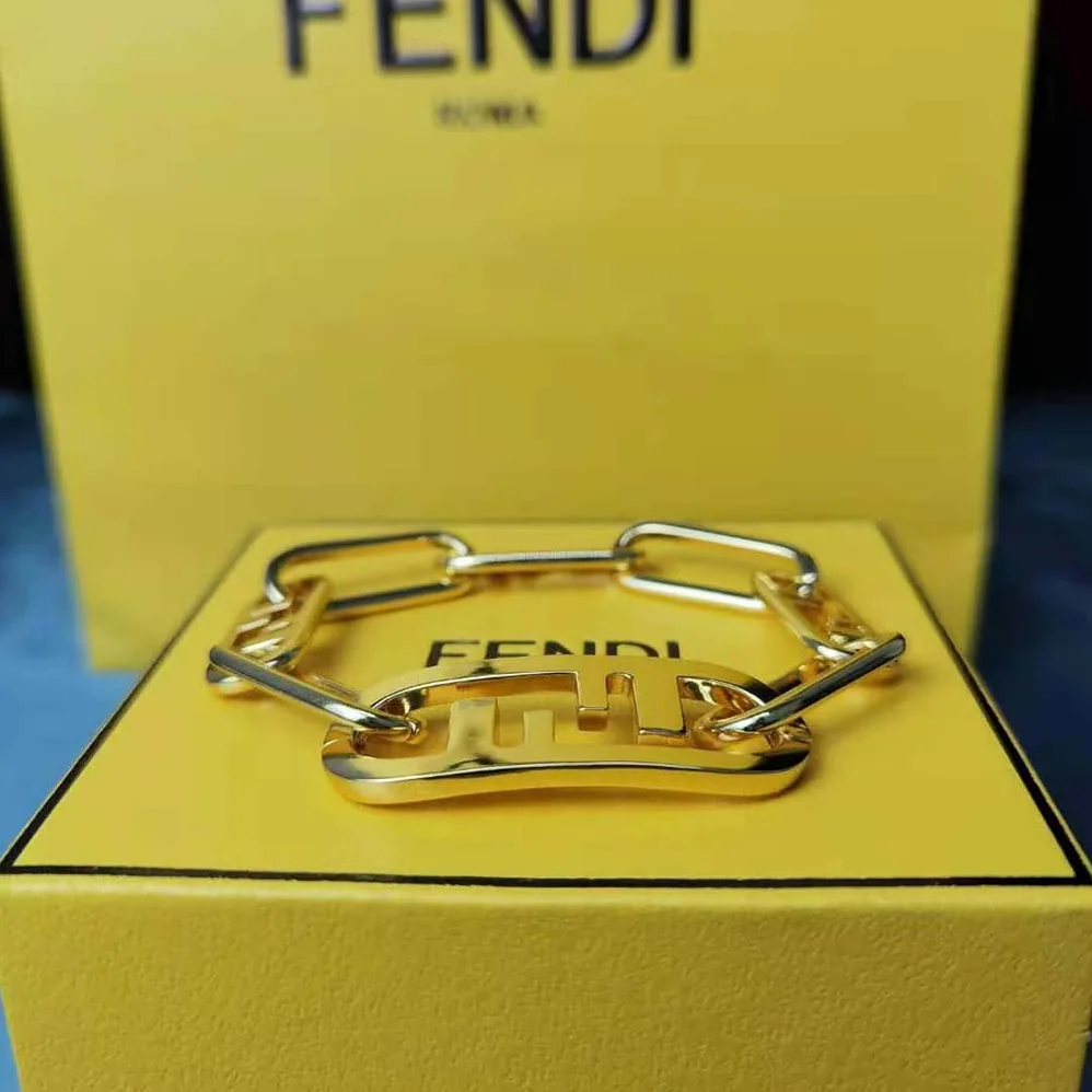 Fendi Olock Bracelet Gold for Women in Colored Fendi Olock Bracelet Gold for Women in Colored