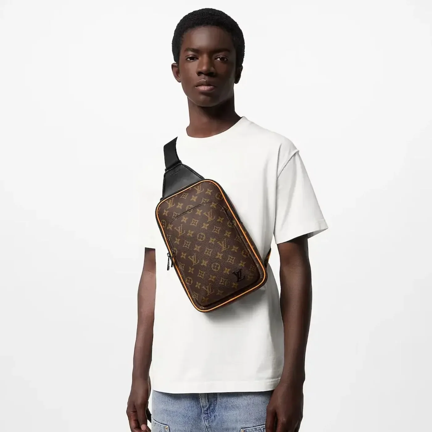 Louis Vuitton Avenue NM Slingbag Brown / Louis Vuitton Avenue NM Slingbag Brown /