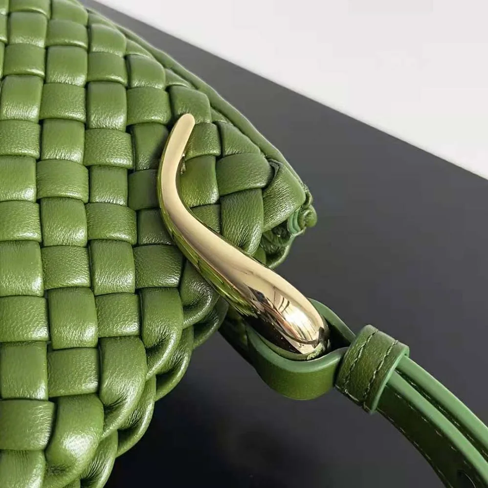 Bottega Veneta Small Clicker Shoulder Bag for Women in Green