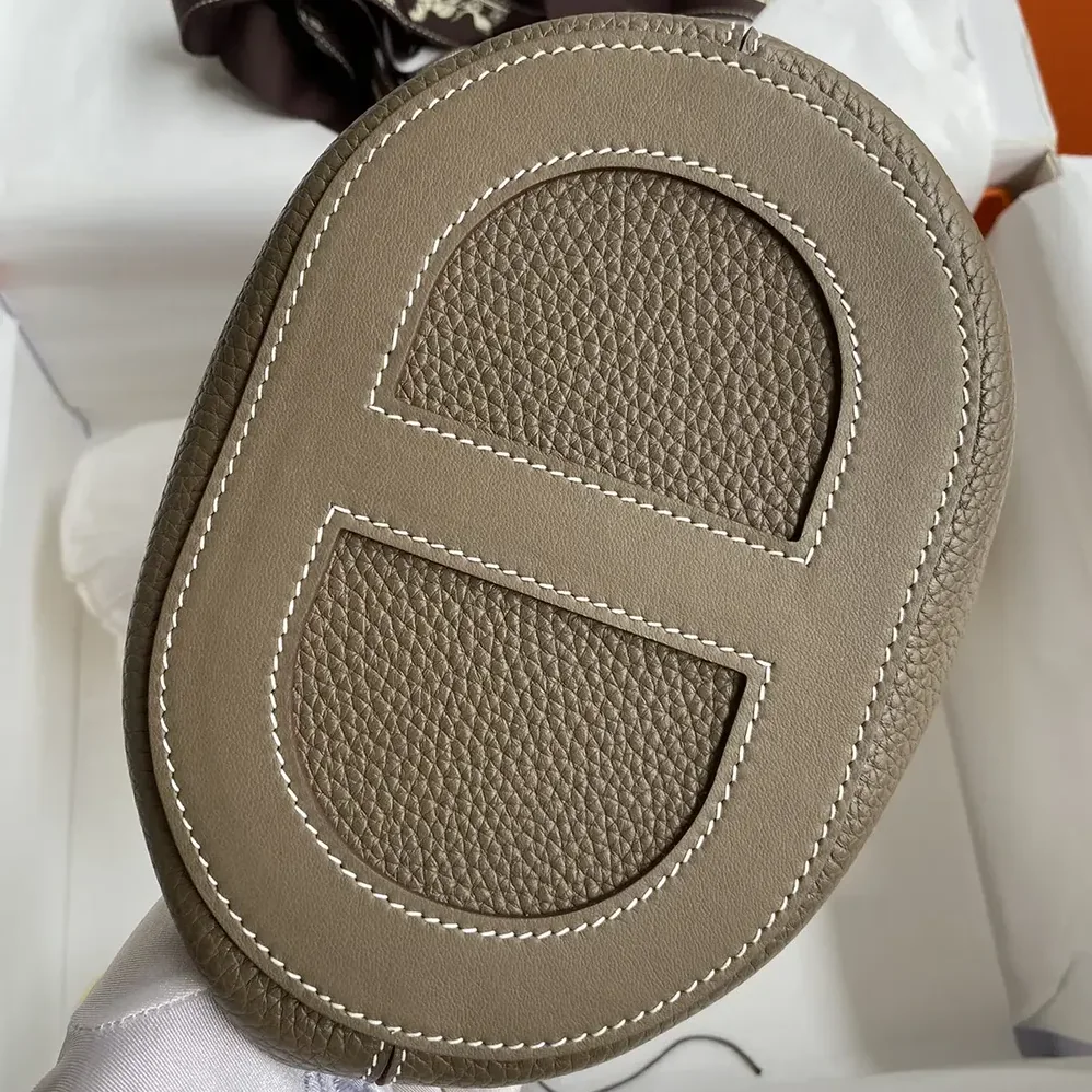 Hermes In the Loop 18 Handbag Clemence Leather for Women in Grey/Gold Hermes In the Loop 18 Handbag Clemence Leather for Women in Grey/Gold
