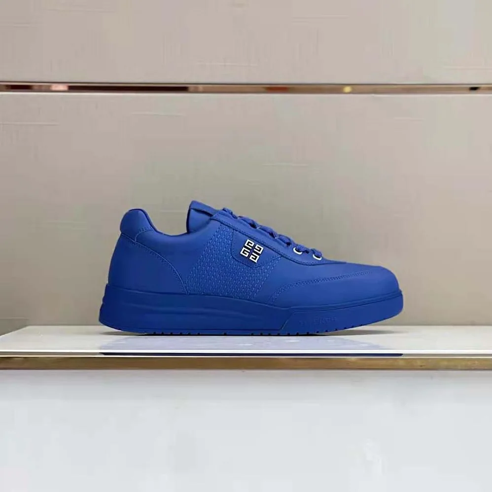 Givenchy G4 Sneakers in Leather for Men in Blue