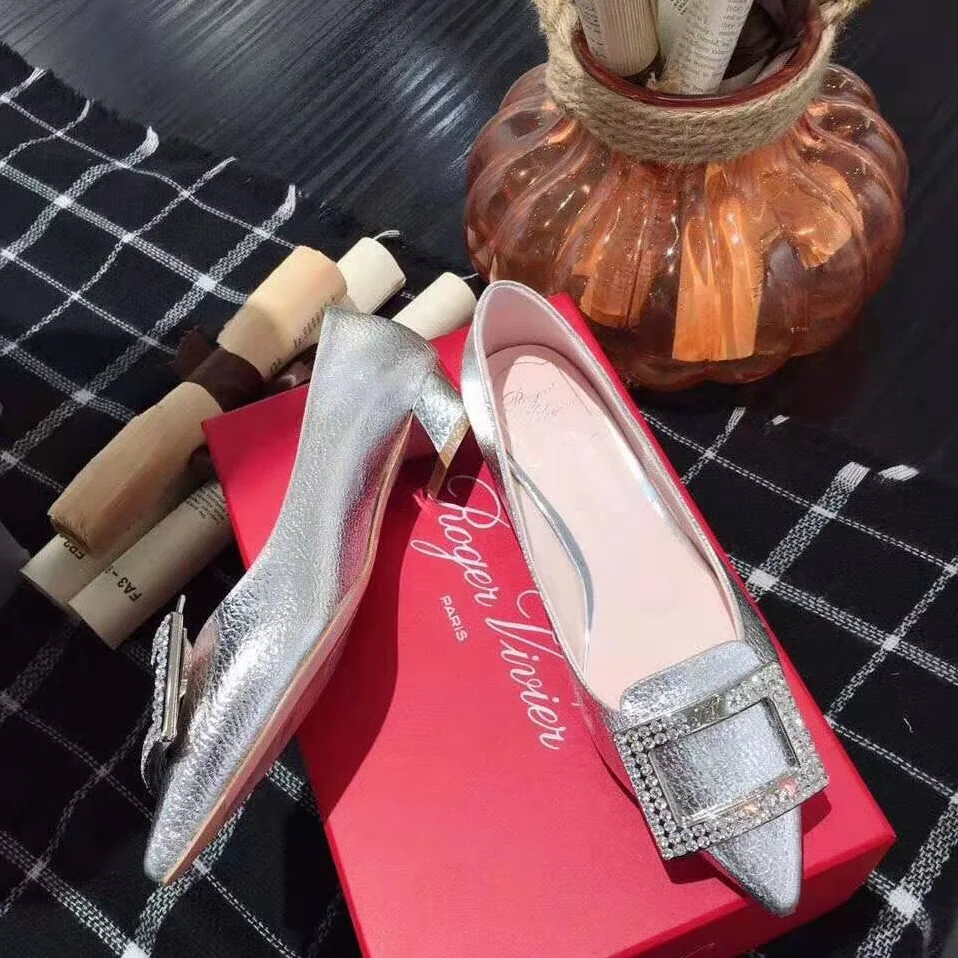 Roger Vivier Gommettine Strass Buckle Ballerinas for Women in Silver Roger Vivier Gommettine Strass Buckle Ballerinas for Women in Silver