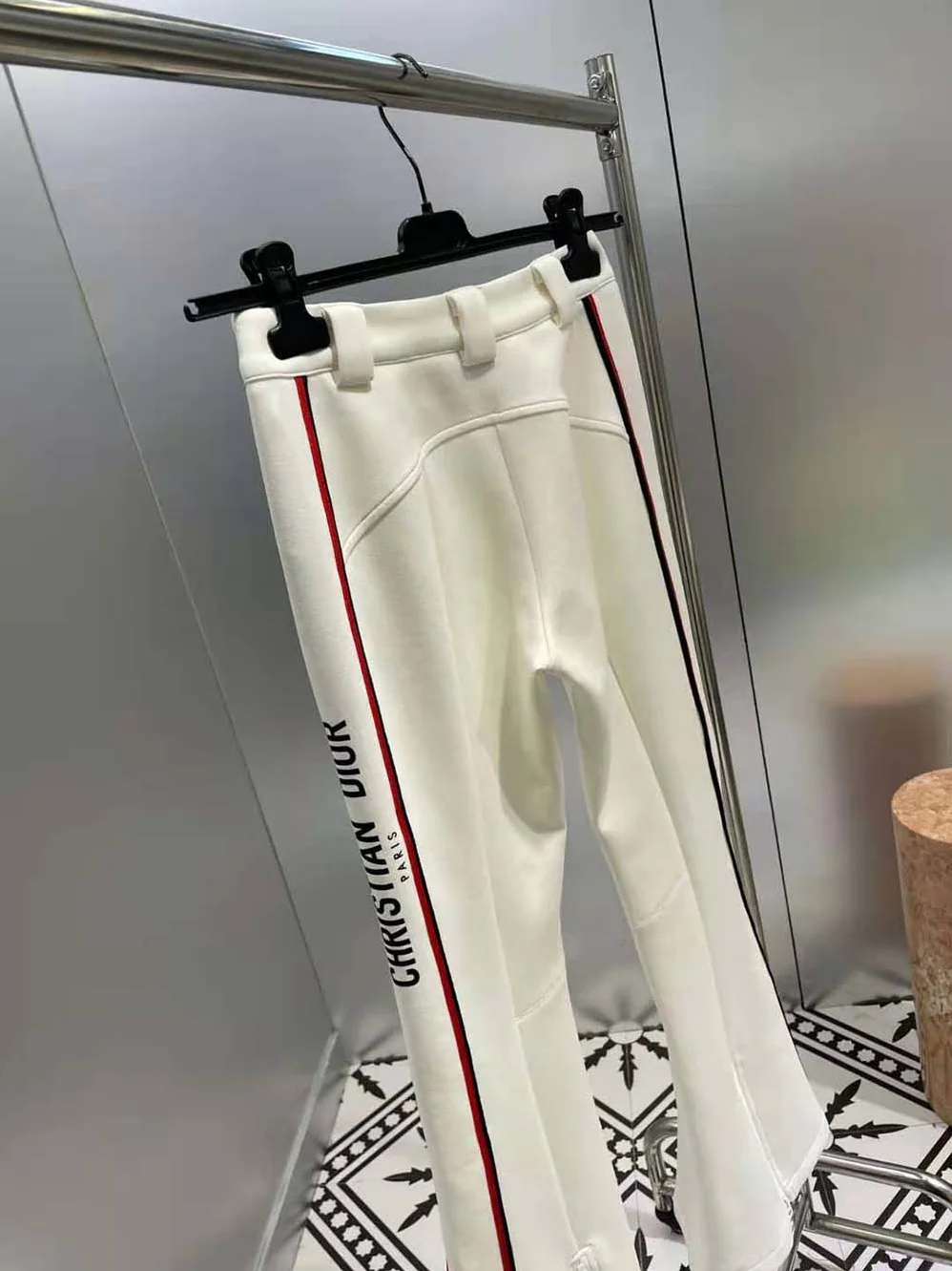 Dior Dioralps Flared Ski Pants White Technical Fabric for Women Dior Dioralps Flared Ski Pants White Technical Fabric for Women