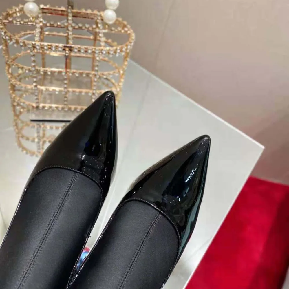 Christian Louboutin Jessie Booty Joli 100 mm Heel Height for Women in Black