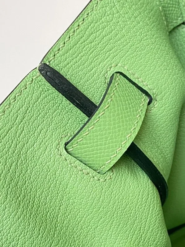 Hermes Birkin Top Handle Bag / Nata Swift Green Silver Hardware Hermes Birkin Top Handle Bag / Nata Swift Green Silver Hardware
