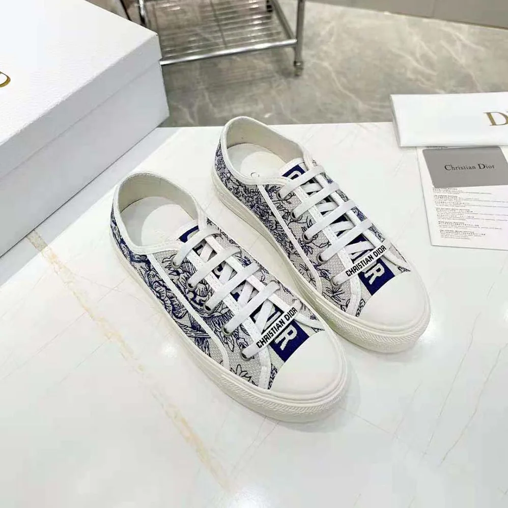 Dior Walk'N'Dior Sneaker White and Blue Dior Jardin D'Hiver Embroidered Cotton for Women