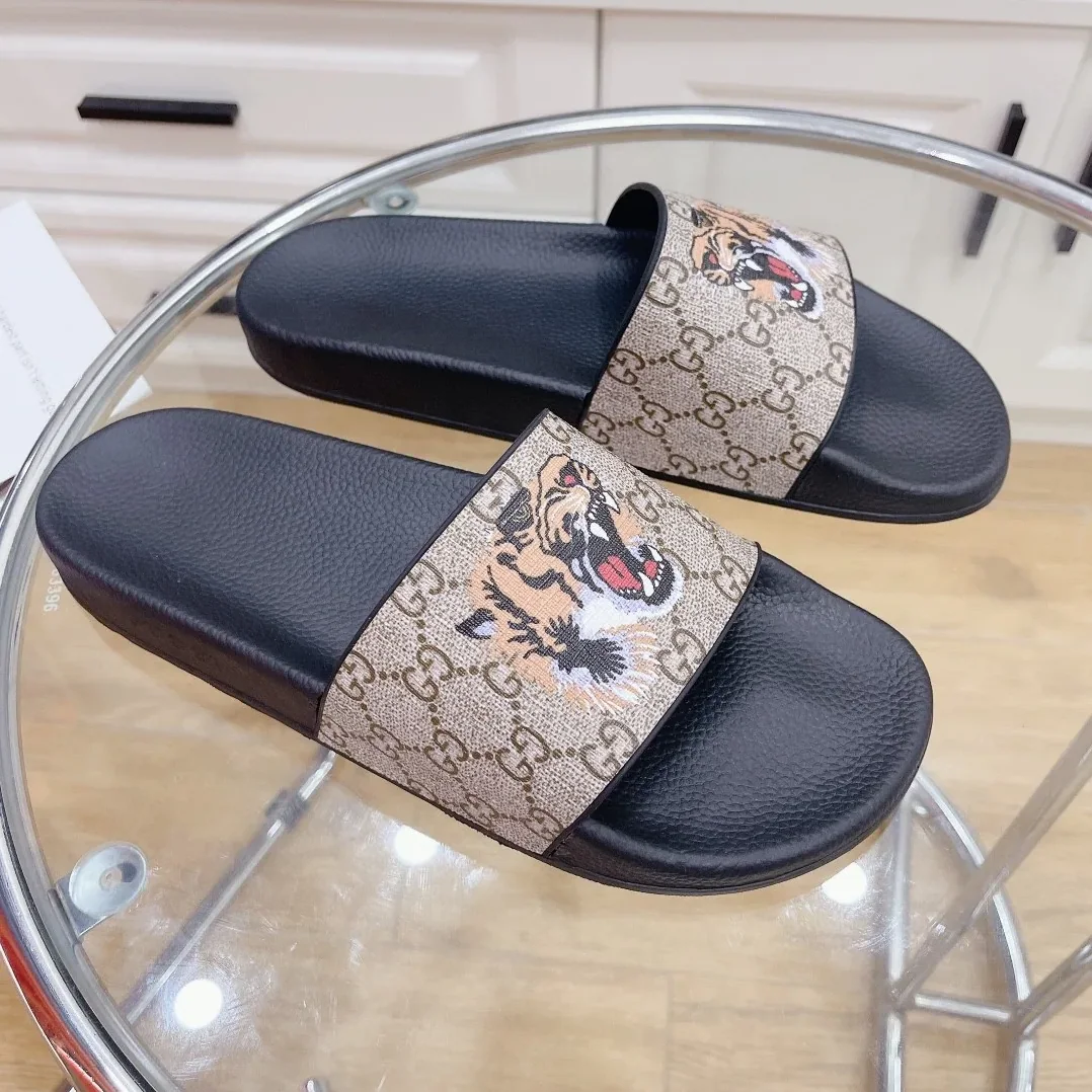 Gucci Gucci Supreme Slides With Tiger Black And Gray for Men