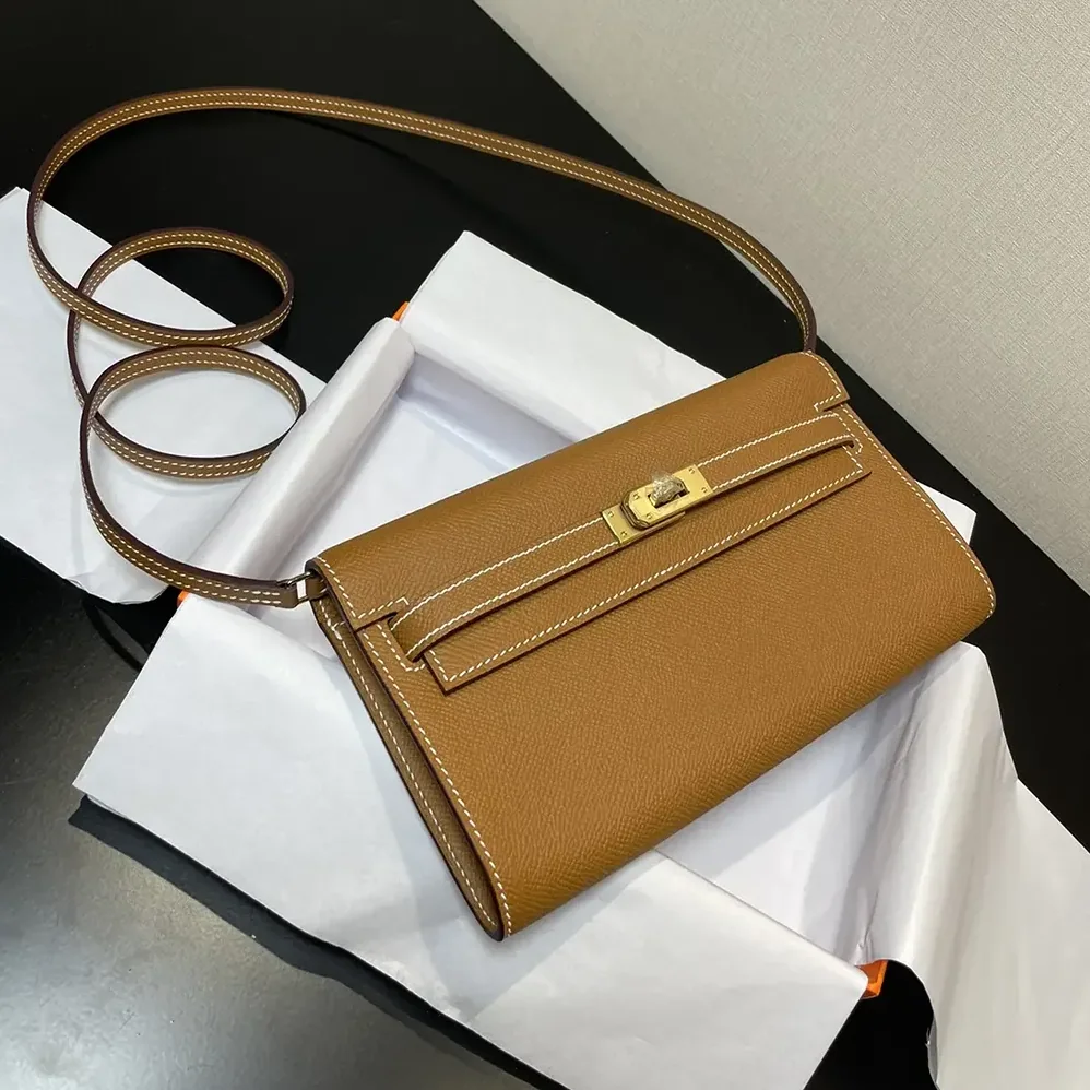 Hermes Kelly To Go in Epsom Leather for Women in Brown/Gold Hermes Kelly To Go in Epsom Leather for Women in Brown/Gold