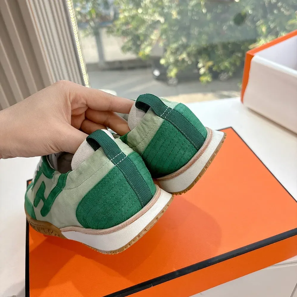 Hermes Jet Sneaker in Technical Canvas and Suede Goatskin for Unisex in Green