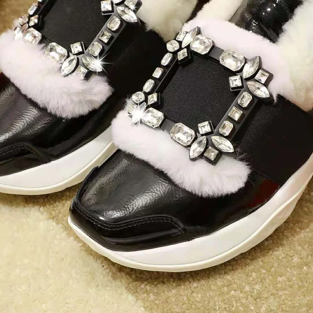 Roger Vivier Viv' Run Shearling Strass Buckle Sneakers in Patent Leather for Women Roger Vivier Viv' Run Shearling Strass Buckle Sneakers in Patent Leather for Women