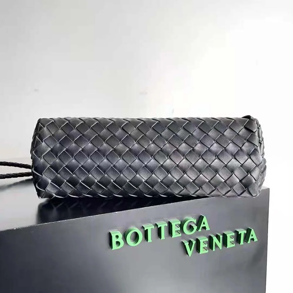 Bottega Veneta Small East/West Andiamo for Women in Black