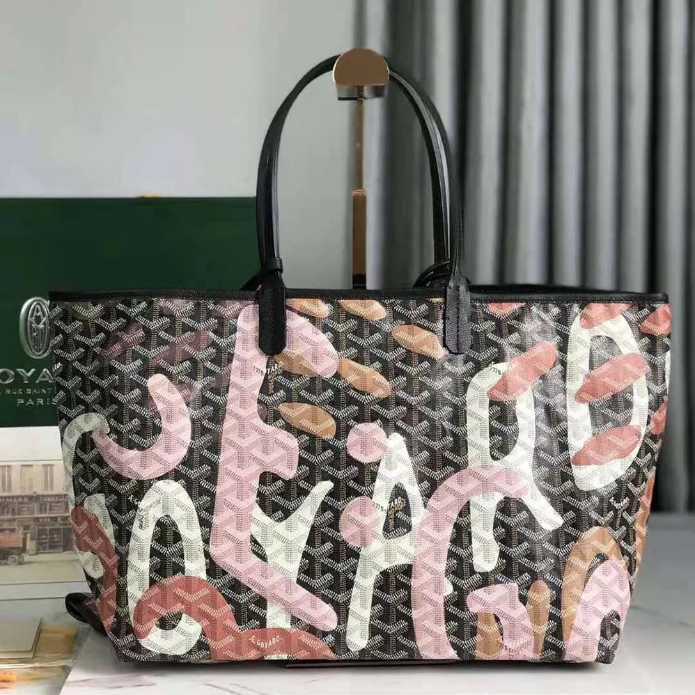 Goyard Saint Louis PM Bag Lettres Camouflage for Women in Pink Goyard Saint Louis PM Bag Lettres Camouflage for Women in Pink