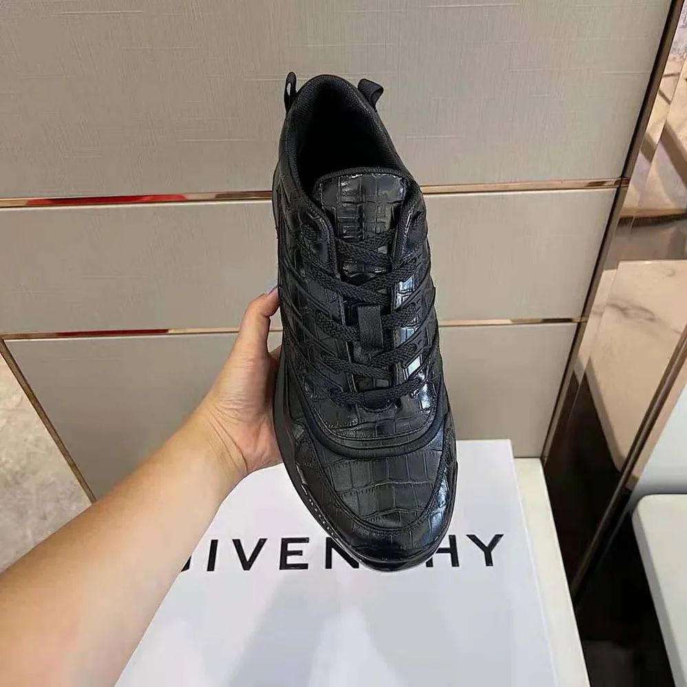 Givenchy Giv 1 Sneakers in Crocodile Effect Leather for Unisex in Black