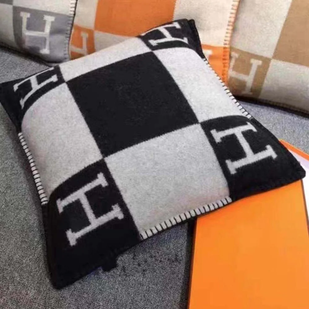 Hermes Avalon Pillow Large Model for Unisex in Black