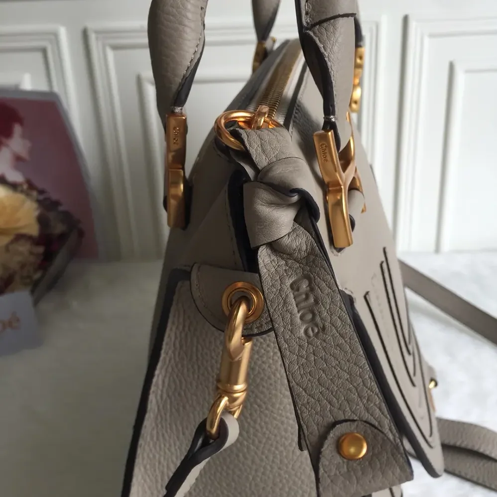 Chloe Marcie Bag in Grained Leather for Women in Grey