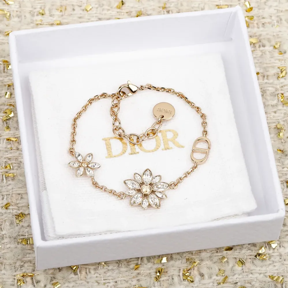 Dior Petit CD Lucky Baroque Earrings Gold for Women in Finish Metal Dior Petit CD Lucky Baroque Earrings Gold for Women in Finish Metal