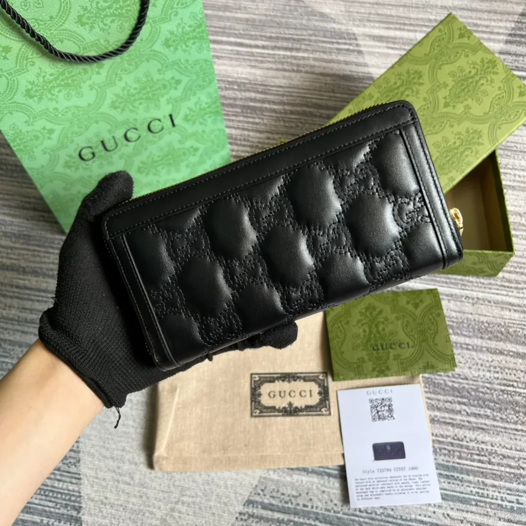 Gucci GG Matelassé Zip-Around Wallet Black UM8IG 1000 / Gucci GG Matelassé Zip-Around Wallet Black UM8IG 1000 /