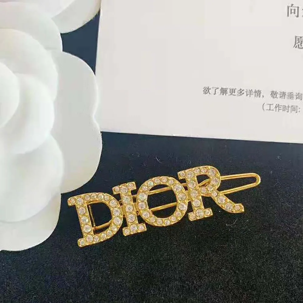 Dior Dio(r)evolution Barrette Gold for Women in Finish Metal Dior Dio(r)evolution Barrette Gold for Women in Finish Metal