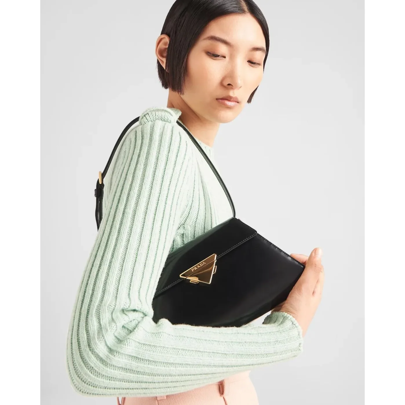 Prada Medium Brushed Leather Black Handbag 1BD343_ZO6_F0002_V_OOO- / 11.2 Inches Prada Medium Brushed Leather Black Handbag 1BD343_ZO6_F0002_V_OOO- / 11.2 Inches